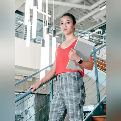 傅冰